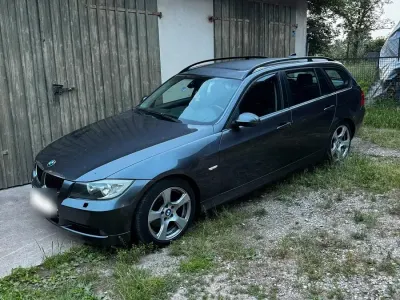 Gebraucht BMW 318 143 PS (105 kW) 2008 Grau Kombi