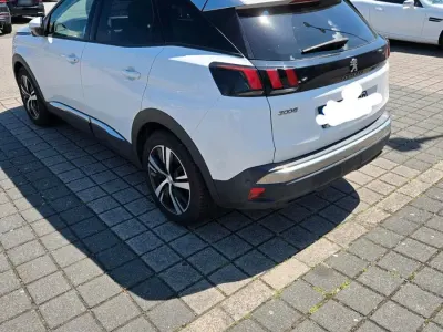 Gebraucht Peugeot 3008 Allure 130 PS (95 kW) 2019 Weiß SUV