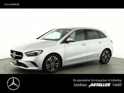 Iridiumsilber metallic Gebraucht 2023 Mercedes B200 Progressive Van / Kleinbus | 22.900 € (Guter Preis)