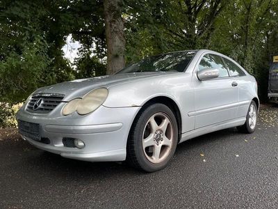 Mercedes C180
