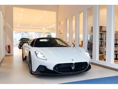 Maserati MC20