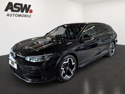 Schwarz Neu 2025 VW Passat R-line Limousine | 52.520 € (Fairer Preis)