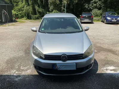 Gebraucht VW Golf VI Team 86 PS (63 kW) 2010 Silber Kleinwagen