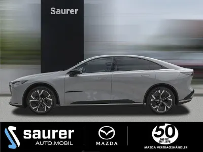 Neu Mazda 6e Takumi-Line 60 kW (82 PS) 2026 Grau Limousine