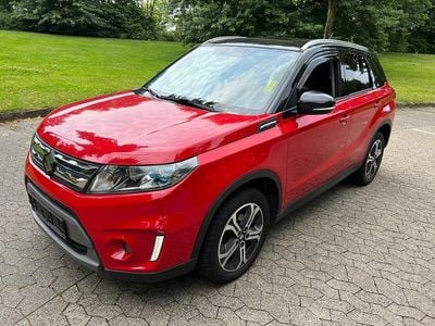 Gebraucht Suzuki Vitara 120 PS (88 kW) 2016 Rot SUV