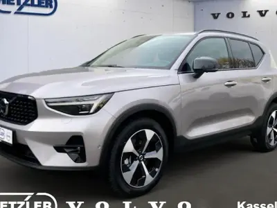 Nuova Volvo XC40 Ultra 163 CV (119 kW) 2025 Argento SUV