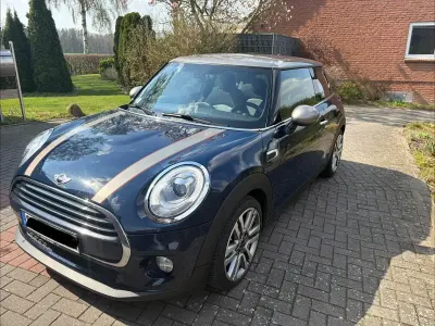 Gebraucht Mini Cooper Seven 136 PS (100 kW) 2016 Schwarz Kleinwagen