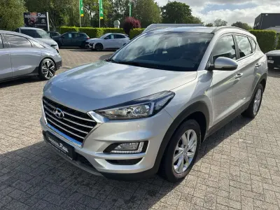 Gebraucht Hyundai Tucson Trend 177 PS (130 kW) 2019 Platinum silver SUV