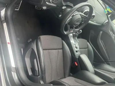 Gebraucht Audi A3 Sport 150 PS (110 kW) 2018 Grau Limousine