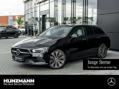 Gebraucht Mercedes CLA250e Progressive 160 PS (117 kW) 2022 Kosmosschwarz metallic Limousine