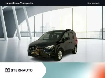 Gebraucht Mercedes T180 Progressive 131 PS (96 kW) 2025 Cavansitblau metallic Van / Kleinbus