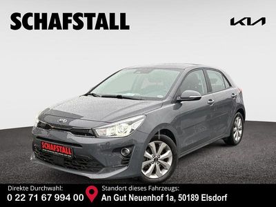 Grau ((prg) perennialgrau met.) Gebraucht 2021 Kia Rio Vision Limousine | 13.979 € (Fairer Preis)