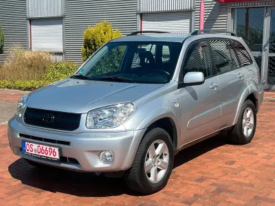 Gebraucht Toyota RAV4 150 PS (110 kW) 2004 Silber SUV