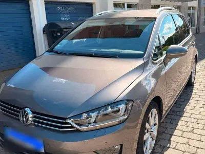 Gebraucht VW Golf Sportsvan Highline 150 PS (110 kW) 2016 Grau Van / Kleinbus