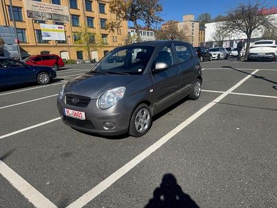 Usata Kia Picanto Start 65 CV (47 kW) 2008 Argento Utilitaria