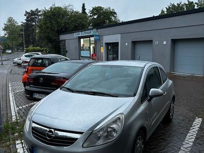 gebraucht Opel Corsa D 1,2L (TÜV 09/24)