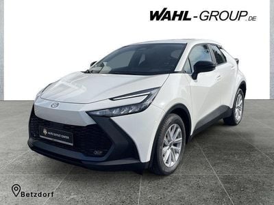 Usado Toyota C-HR Active 140 HP (102 kW) 2026 Branco SUV