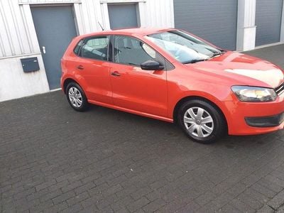 Orange Gebraucht 2013 VW Polo Trendline Kleinwagen | 4.200 € (Fairer Preis)