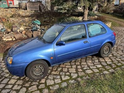 Gebraucht Ford Fiesta Ghia 75 PS (55 kW) 2002 Blau Kleinwagen