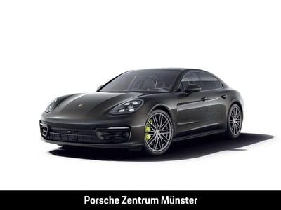 Porsche Panamera 4
