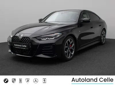 Gebraucht BMW 440 374 PS (275 kW) 2023 Saphirschwarz metallic475 Coupé