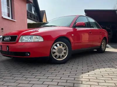 Gebraucht Audi A4 193 PS (141 kW) 1999 Rot Limousine