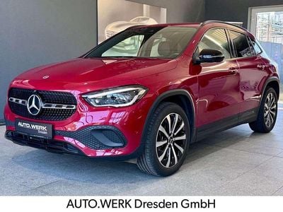 Gebraucht Mercedes GLA250 Night 224 PS (164 kW) 2022 Rot SUV