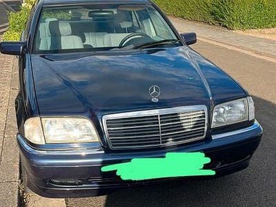 Mercedes C240
