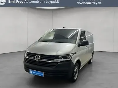 Gebraucht VW T7 Trendline 150 PS (110 kW) 2025 Silber Van