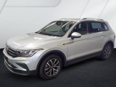 gebraucht VW Tiguan Tiguan 2.0 TDI SCR DSG Life2.0 TDI SCR DSG Life