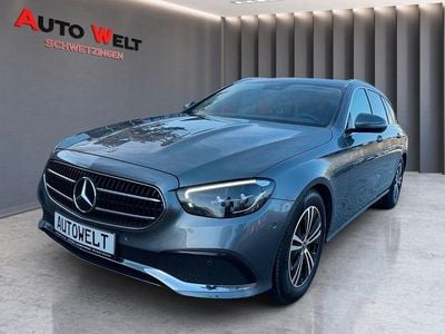 Grau Gebraucht 2021 Mercedes E220 Limousine | 28.990 € (Superpreis)