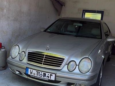 Gebraucht Mercedes CLK230 Elegance 193 PS (141 kW) 1997 Silber Coupé