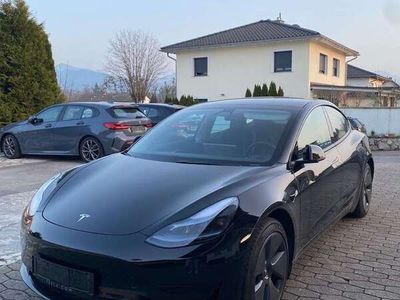 gebraucht Tesla Model 3 RWD Hinterradantrieb