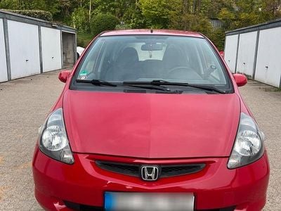 Second-hand Honda Jazz 83 CP (61 kW) 2003 Roșu Hatchback