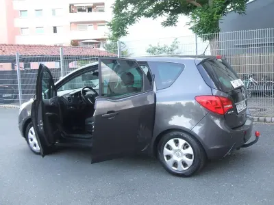 Gebraucht Opel Meriva 120 PS (88 kW) 2012 Grau Van / Kleinbus