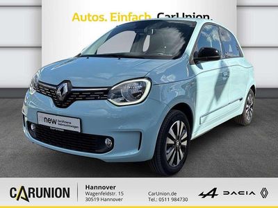 Second-hand Renault Twingo 60 kW (82 CP) 2023 Albastru Hatchback