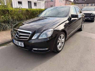 Usata Mercedes E200 Avantgarde 184 CV (135 kW) 2012 Nero Berlina