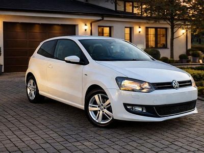 Weiß Gebraucht 2014 VW Polo Life Kleinwagen | 7.190 € (Fairer Preis)