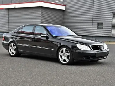 Używany Mercedes S500L 306 KM (225 kW) 2002 Czarny Sedan/Limuzyna