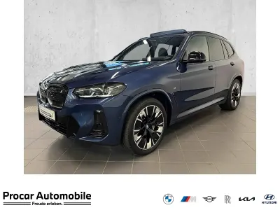Gebraucht BMW iX3 M Sport 264 kW (360 PS) 2024 Blau SUV