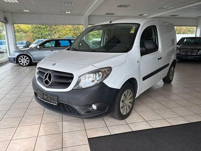 Mercedes Citan 109
