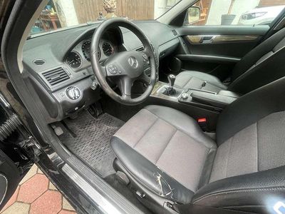 Mercedes C200