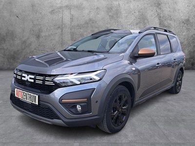 Grau Gebraucht 2024 Dacia Jogger Extreme Van / Kleinbus | 18.750 € (Fairer Preis)