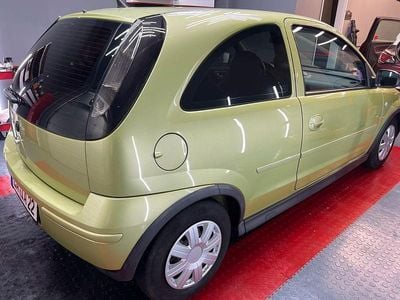 Gebraucht Opel Corsa 80 PS (58 kW) 2006 Grün Kleinwagen