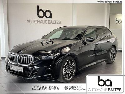 Gebraucht BMW 520 M Sport 197 PS (144 kW) 2025 Saphirschwarz met. Kombi