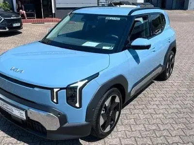 Neu Kia EV2 Earth 108 kW (147 PS) 2026 Blau SUV