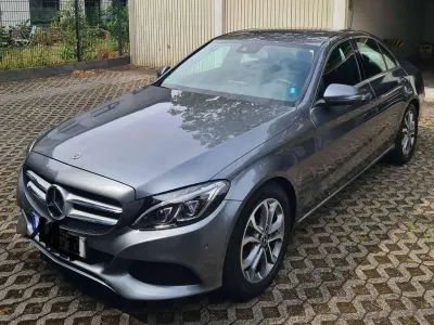 Gebraucht Mercedes C200 Avantgarde 184 PS (135 kW) 2017 Grau Limousine
