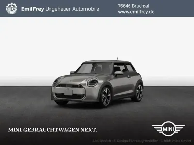 Gebraucht Mini Cooper Favoured 114 kW (156 PS) 2025 Melting silver iii metallic Kleinwagen