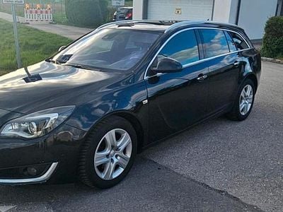 Second-hand Opel Insignia 163 CP (119 kW) 2015 Negru Break