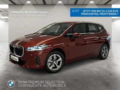 Gebraucht BMW 220 Active Tourer Efficient Dynamics 156 PS (114 kW) 2025 Rot Van / Kleinbus